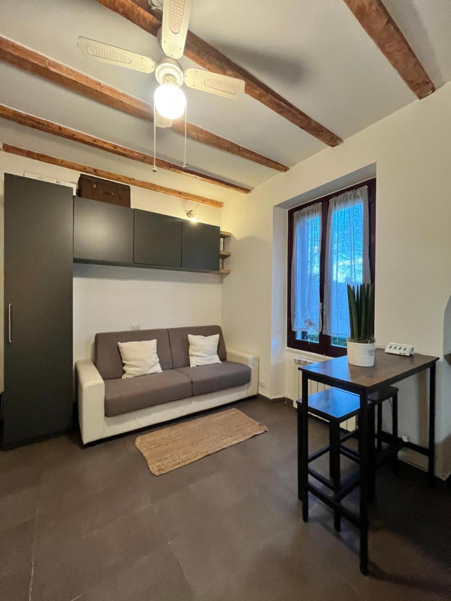 Charming Ringhiera Studio Milan Extérieur photo